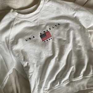Brandy Melville USA Crewneck